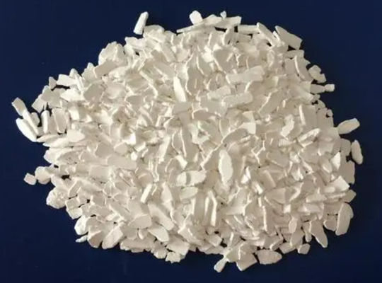 Commestibile anidro di purezza delle palline 94% del cloruro di calcio del CaCl2 del grado di industria