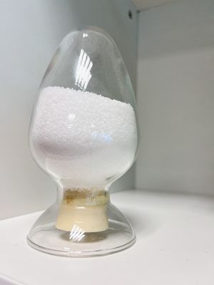 Flocculante chimico CPAM in poliacrilammide cationico utilizzato nel trattamento dell'acqua potabile delle acque reflue urbane