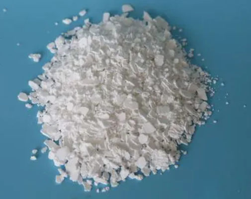 Cloruro di calcio anidro minimo di elevata purezza 74% in polvere di scaglie per uso industriale