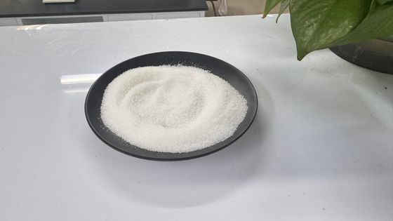 Apparizione solida Trattamento dell'acqua Poliacrilammide con carica cationica anionica e carica ionica elevata